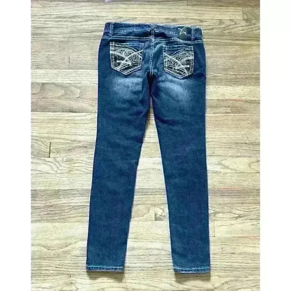 Amethyst Jeans women's size 5 Low-Rise skinny denim stretch